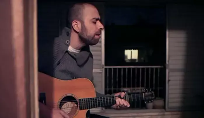 מיוחד: אייל אבן צור - "כל ערב"