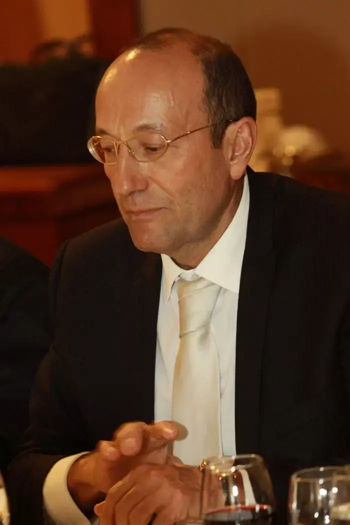התשובה לגולדסטון: ערוץ טלוויזיה יהודי בינלאומי