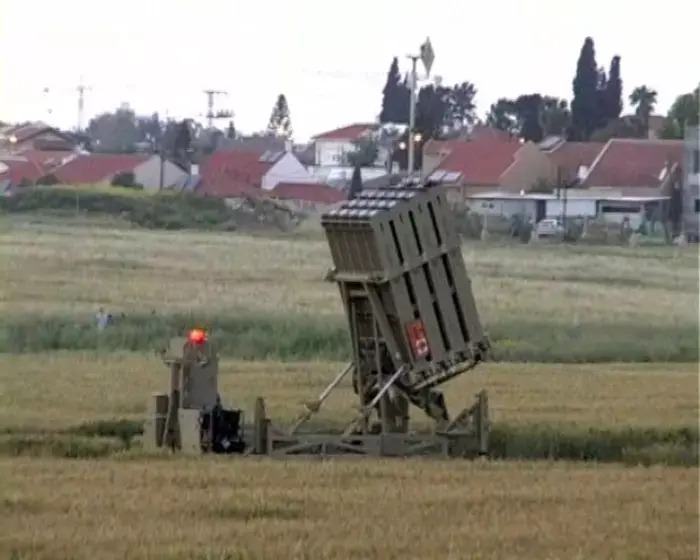 צפו: כיפת ברזל מיירטת גראד שנורה אל אשקלון