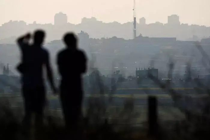 חופשת הפסח בדרום: אזעקות, מקלטים ופחד