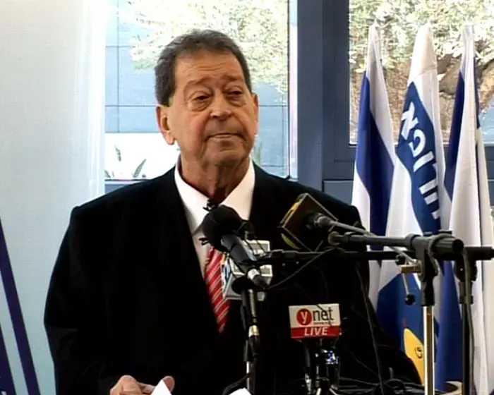 ח"כ בן אליעזר: הצעתי למובארק מפלט מדיני באילת