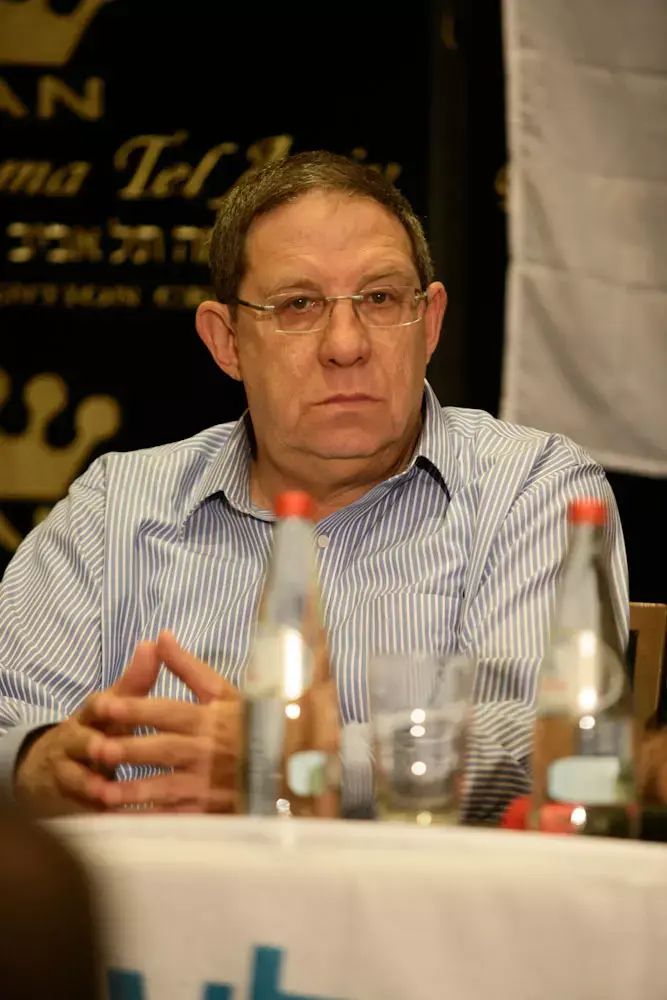 בשל בקשה למעצרו: ראש השב"כ לשעבר גילון נמלט מדנמרק