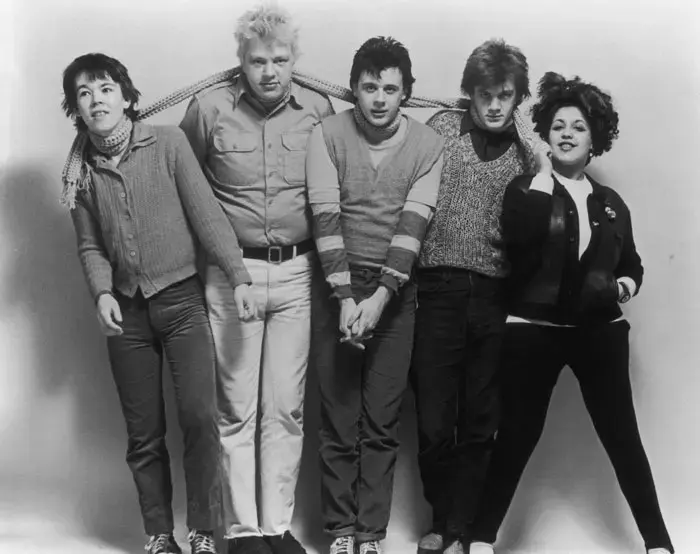 סולנית X-Ray Spex הלכה לעולמה