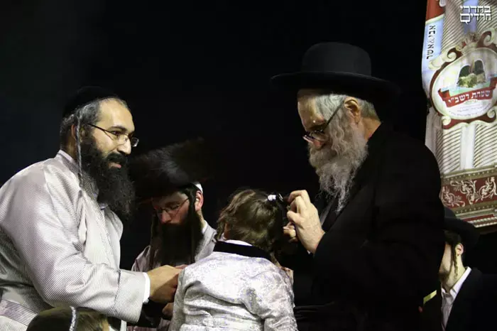 בית חלומות בזימבבואה: חייו החדשים של הרב הנמלט