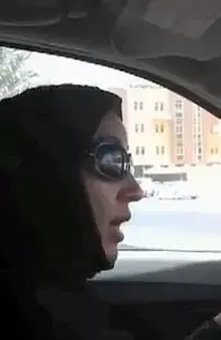 בוטל עונש המלקות לאשה הסעודית שהורשעה בנהיגה
