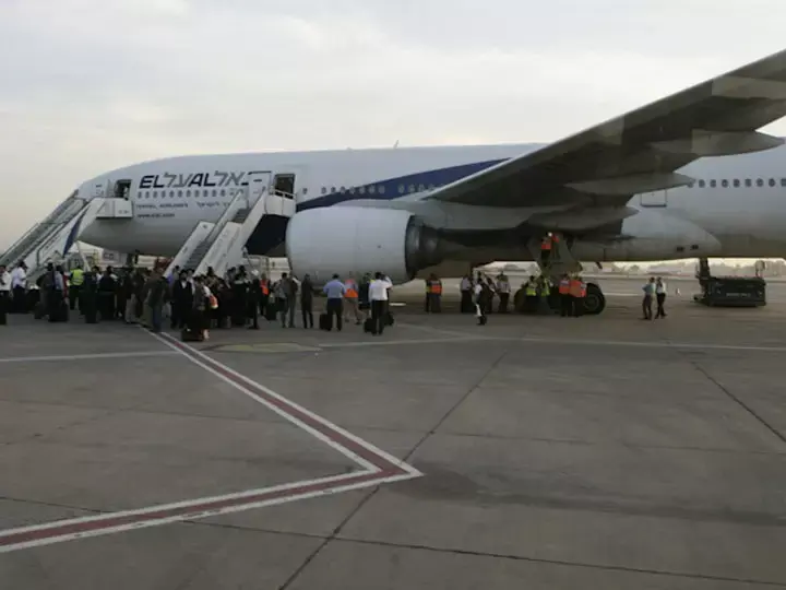 כוננות לקראת המטס: עשרות שוטרים הוצבו בנתב"ג