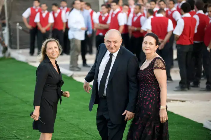תשובה לנושים: 46% ממניותיי בדלק משועבדים לפועלים