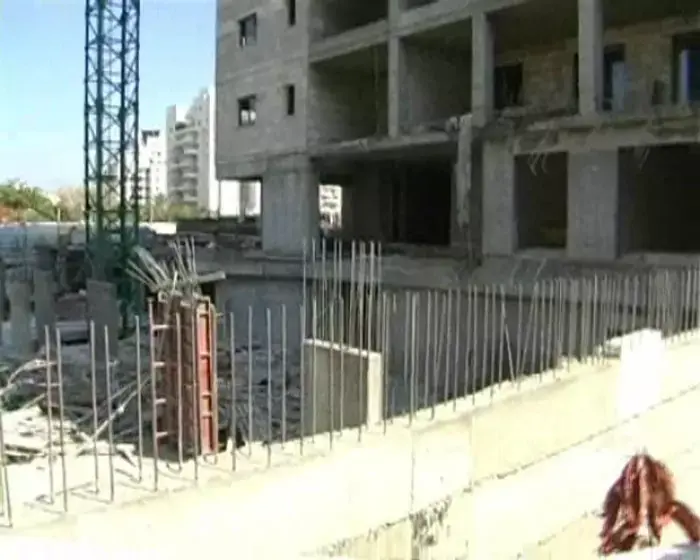 פועל נהרג ו-2 נוספים נפצעו בנפילת פיגום באשדוד