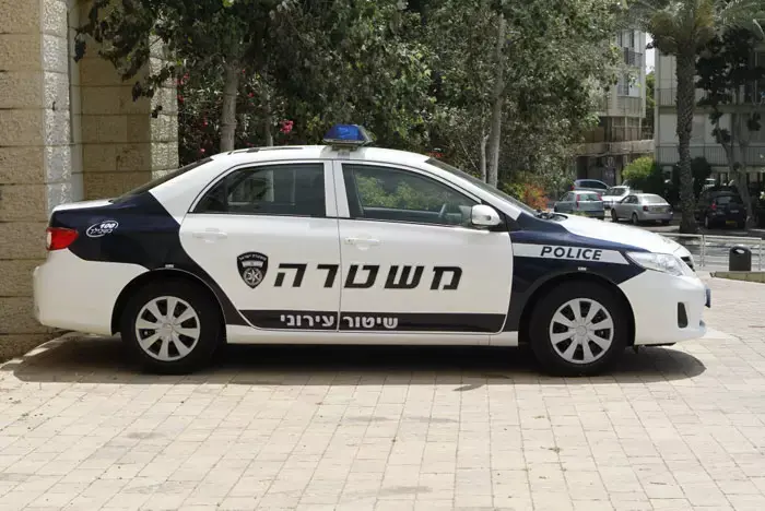 רכב שהוחרם הוחזר לבעליו - בשל טעות בדו"ח השוטר