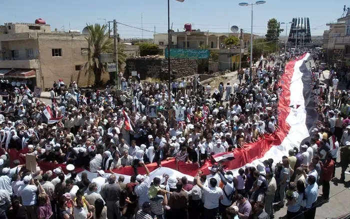 טענות בסוריה: "אסד פיטר מושל חמה כי חשש ממנו"