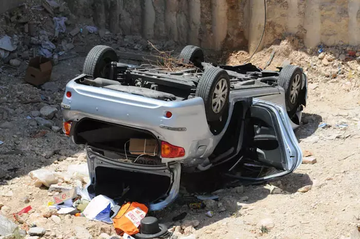 נס בירושלים: אם ובנה הידרדרו מגובה רב ונפצעו קל