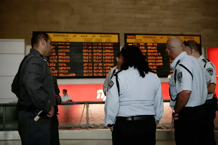 לקראת המטס: 600 שוטרים ללא נשק יוצבו בנתב"ג