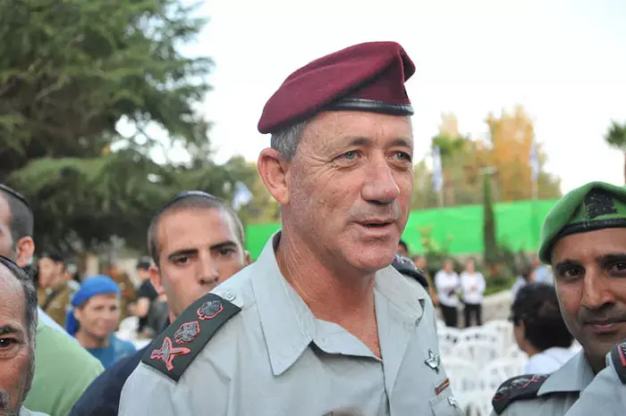 גנץ מזהיר מקיצוץ: "לא נתפשר על כשירות הכוחות"