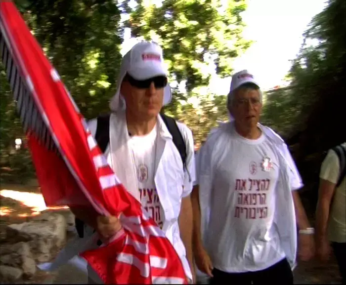 הרופאים עולים לירושלים: "תסתכלו לנו בעיניים"