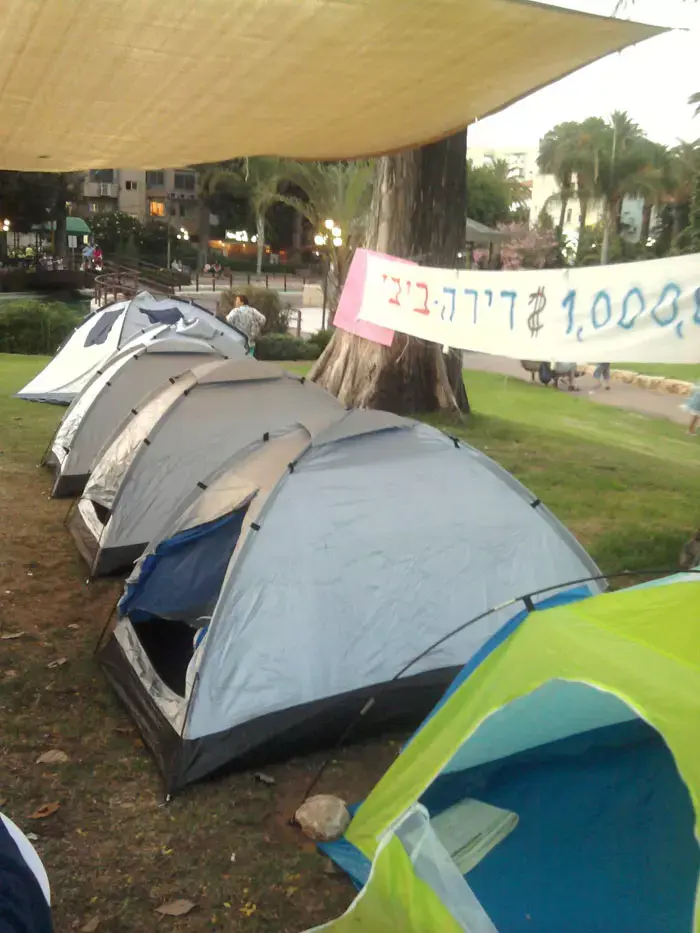 אלבום מחאה: צפו במאהלים שקמו ברחבי הארץ