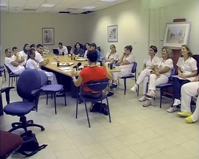 האחיות קיימו כינוס חירום: "קורסות תחת הנטל"