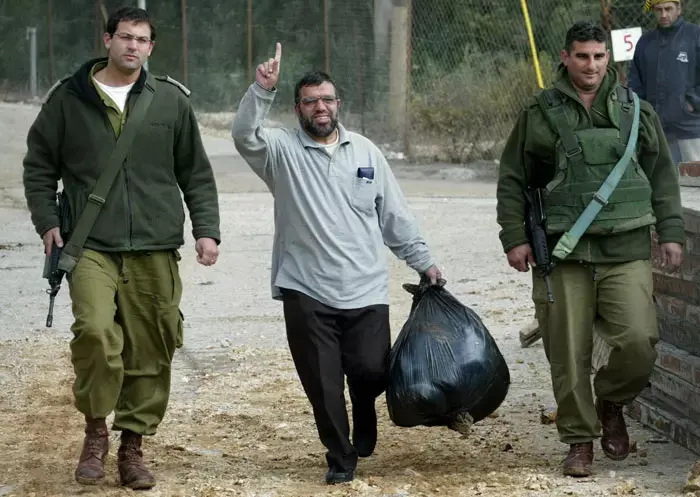 הפלסטינים: צה"ל עצר את חסן יוסף, ראש חמאס בגדה
