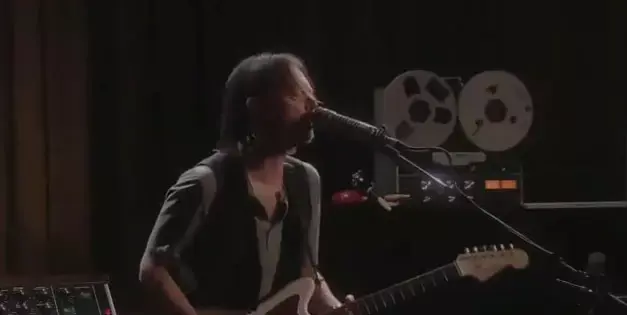 רדיוהד מופיעים ב"סאטרדיי נייט לייב" - צפו