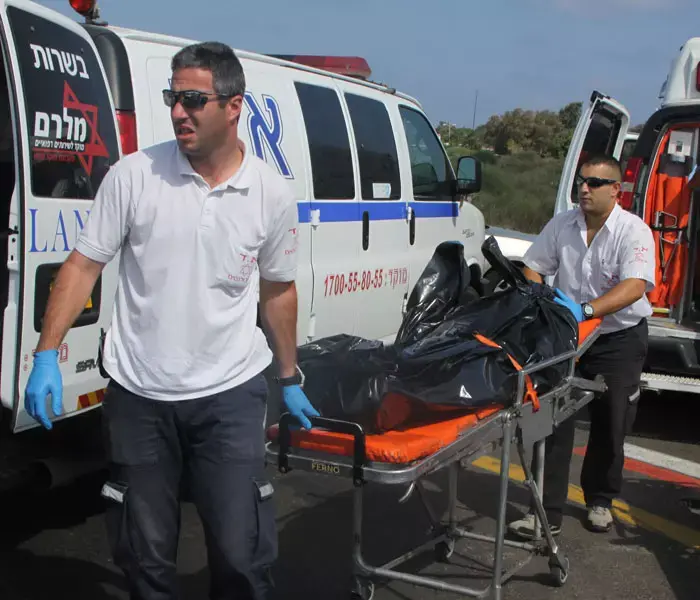 טרגדיה באשקלון: בן 12 טבע למוות, שני אחיו נפגעו