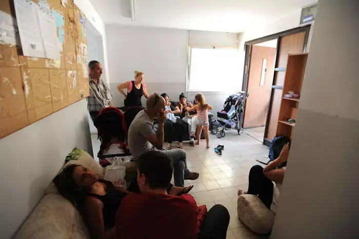 35 משפחות פלשו לבניין נטוש בירושלים: "אין לאן ללכת"
