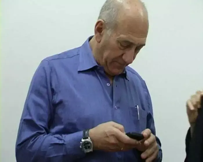 משפט אולמרט: חוות דעת של נאמן תכשיר התרומות?