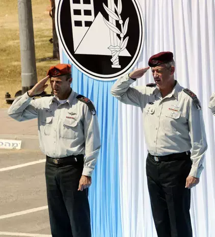 אחרי שחזה "מלחמה כוללת": אייזנברג שוחח עם גנץ