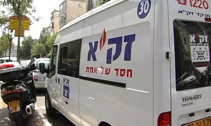 חשד: רצח את חברתו, פיזר פרחים על גופתה ונמלט
