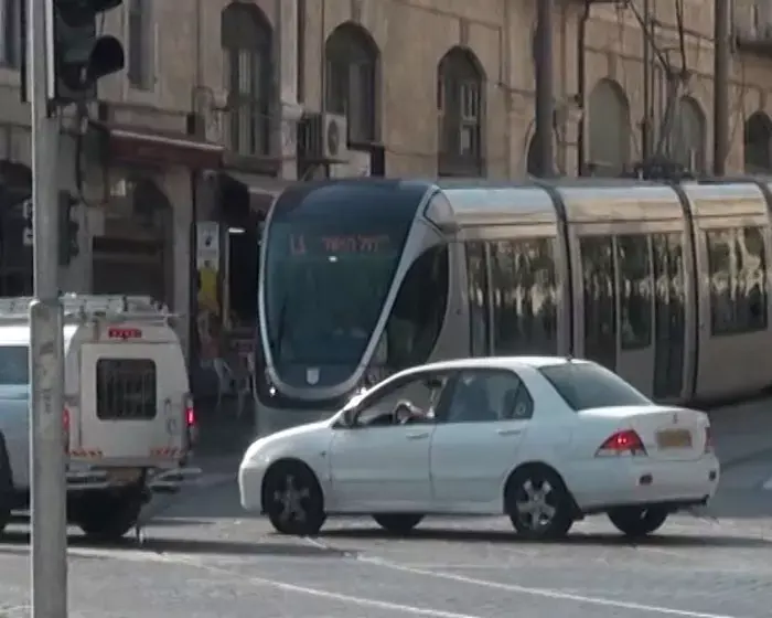רכבת קלה? תושבי ירושלים עוד לא התרגלו