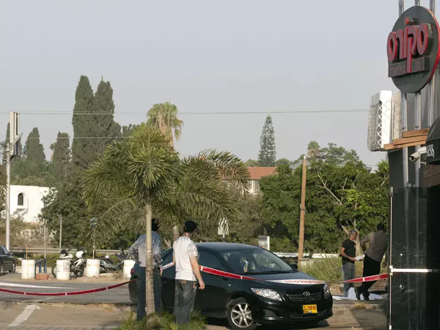 חשד: 4 שיכורים היכו למוות חסר בית בראשון לציון