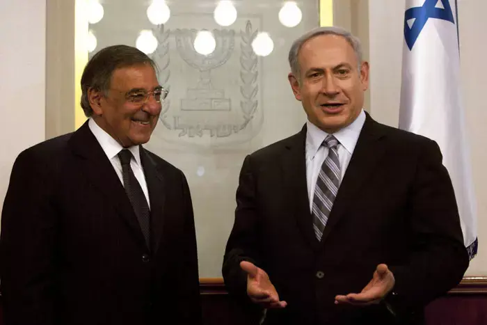 נתניהו דחק בפנטה: שכנע את אבו מאזן לחדש המו"מ