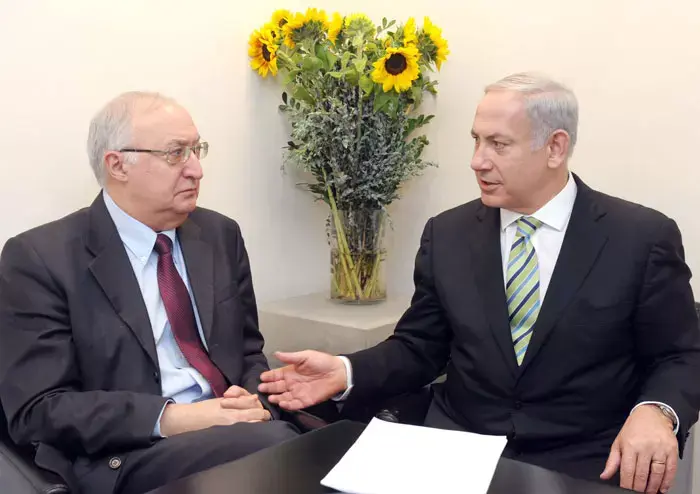 הממשלה תצביע על טרכטנברג: הוזלת הגז, פטור ממכס