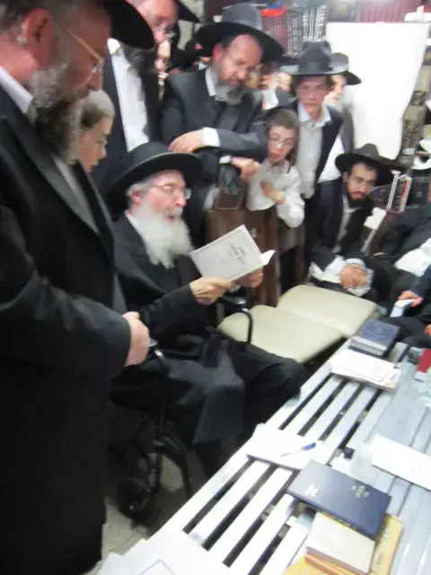 מת במפתיע ראש ישיבת מיר, הרב נתן-צבי פינקל