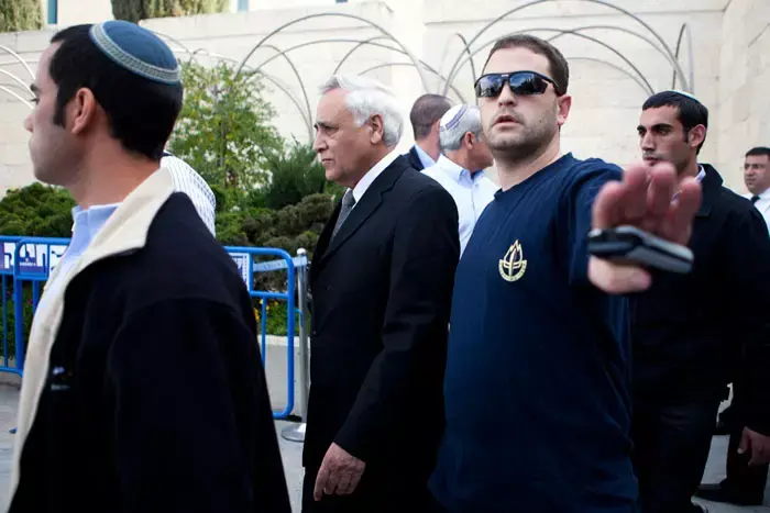 האם תישלל זכותו של קצב להיקבר בחלקת גדולי האומה?