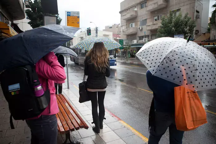 מזג האוויר: מעונן חלקית, הגשם ייפסק בהדרגה