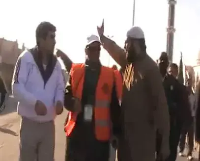 רבבות מפגינים בחומס למשקיפים: "שוחטים אותנו"