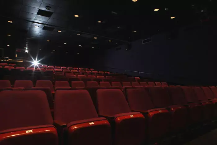 עצוב: הקולנוע במגדל האופרה ייסגר