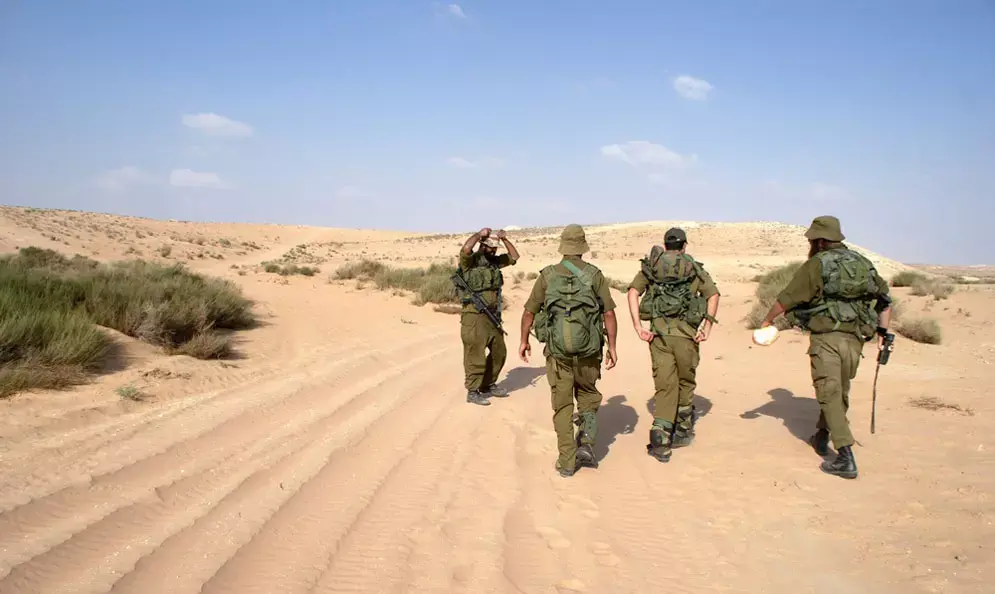 קצין ש"סטר לחייל בישבנו" יישלח לחצי שנת מאסר