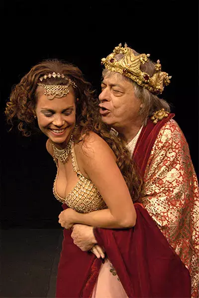 הזוכים בפרס התאטרון 2004