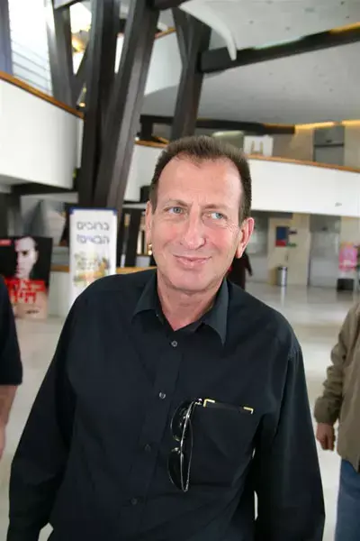 חולדאי תומך בהסבת רדינג לשימוש בגז טבעי