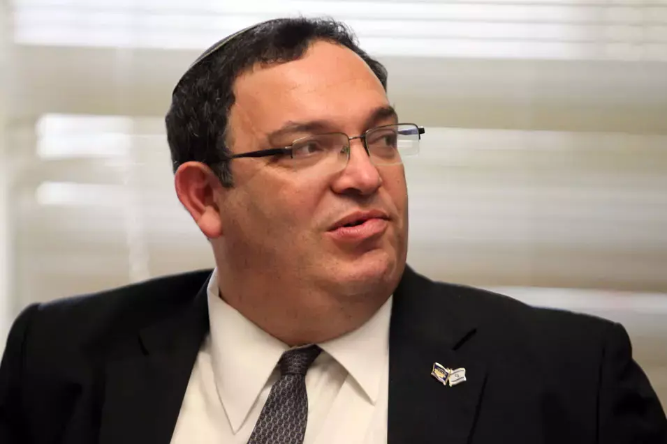 "ישראל עולה כיתה"? הרפורמה של פירון יוצאת לדרך