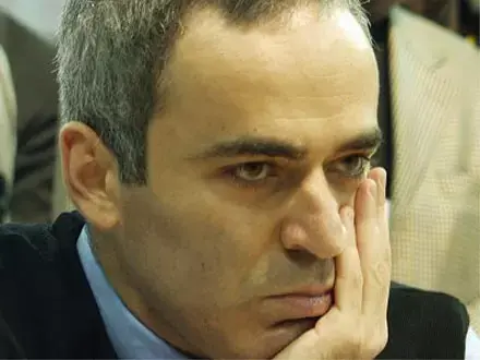 רוסיה: גרי קספרוב נשפט ל-5 ימי מאסר
