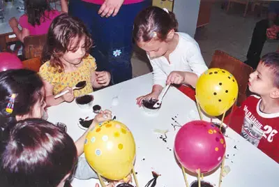 בלון בריטי תמים נחת בשדה מוקשים בעיראק