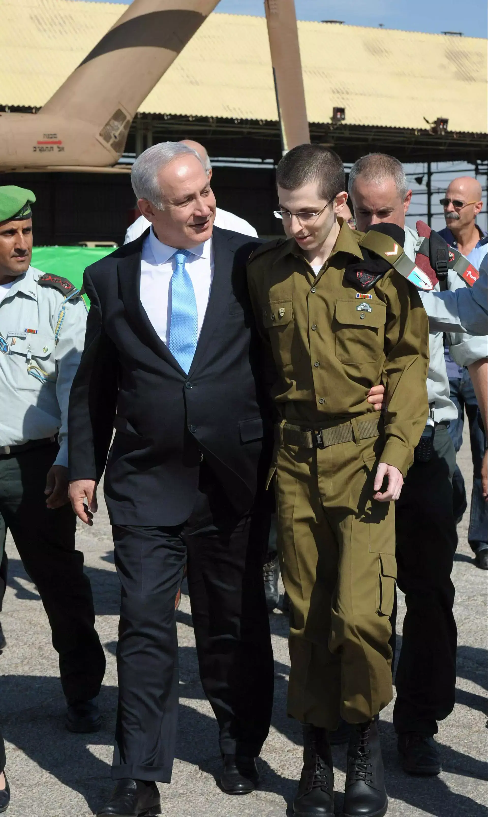 עד החטוף הבא: דרוש מנהיג חזק לישראל