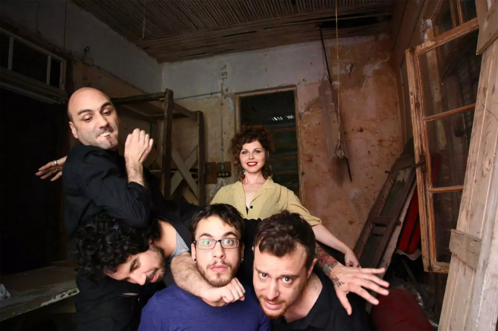 האזינו: אטליז חוגגים עשור עם סינגל חדש