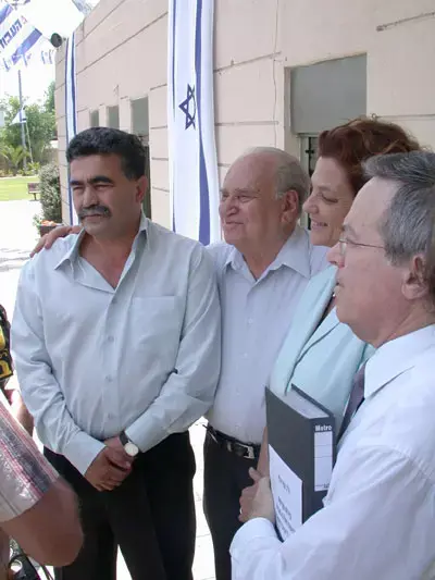 אופנת חורף 2005/6 - להיכנס בפרץ