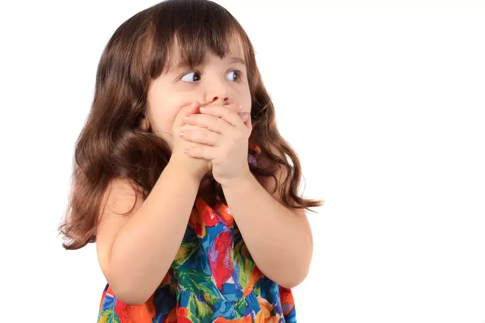 הורים שואלים: איך עוזרים לילדה בחרדה?