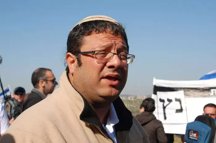מה קרה כשבן גביר עצר שיירה של שוטרים פלסטינים?