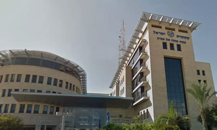 נדיר: בן 12 נשך את אמו - והובא בפני שופטת באולם מעצרים