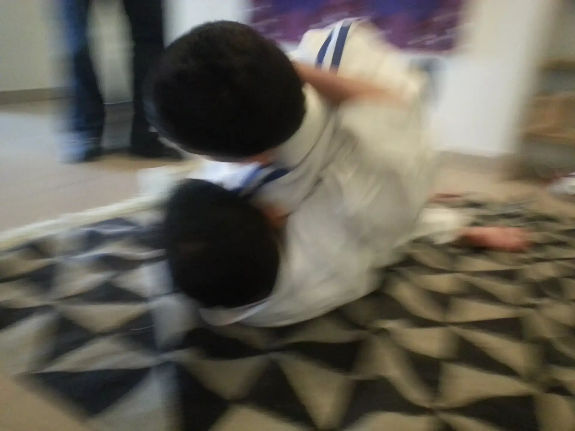 חיים של אבא: יאללה מכות יאללה