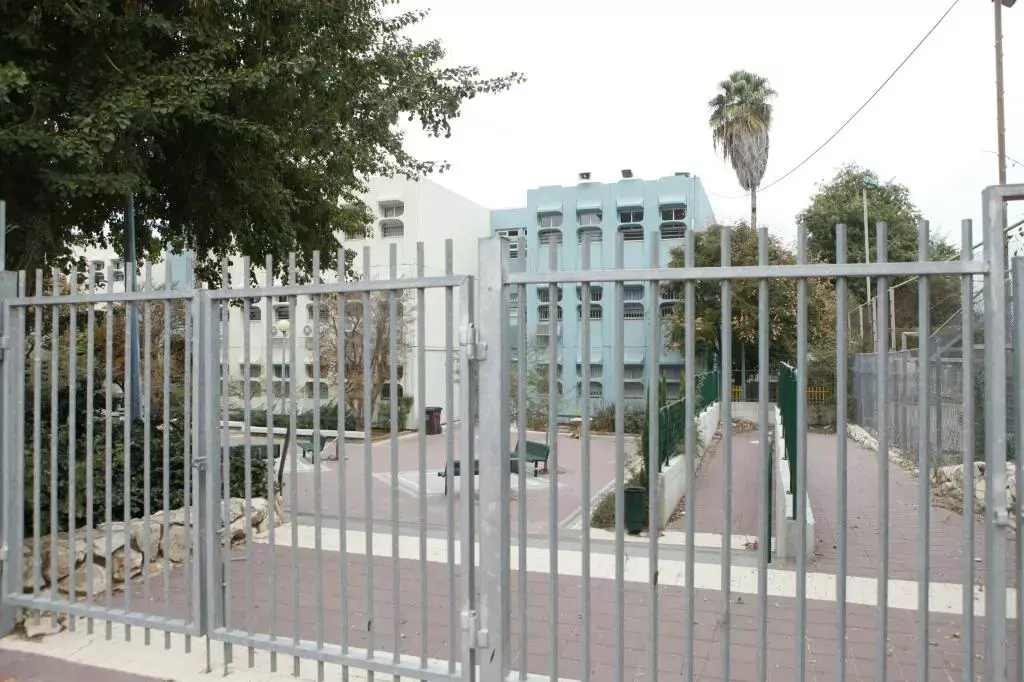 עיריית שדרות הורתה לנתק מחשמל בתי ספר לא-רשמיים